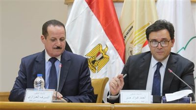 وزير الثقافة يجتمع بمقرري لجان المجلس الأعلى.. ويؤكد: آلية جديدة تعيد للمجلس دوره كعقل مفكر للوزارة