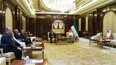 رئيس مجلس الوزراء الكويتي يستقبل كامل الوزير لبحث تدعيم التعاون المشترك	