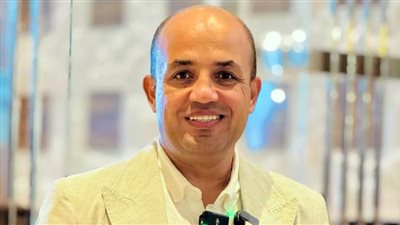 رئيس اتحاد شمال أفريقيا للخماسي الحديث يكرم أوائل الثانوية العامة 