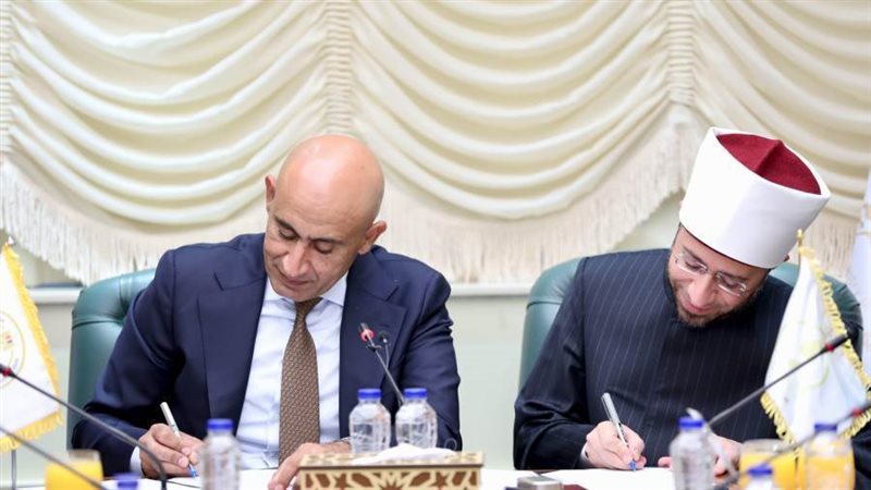 وزير الأوقاف مع وزير