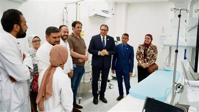 رئيس الرقابة الصحية يتفقد مستشفيي رأس الحكمة والضبعة للوقوف على جاهزيتهما للتأمين الصحي الشامل