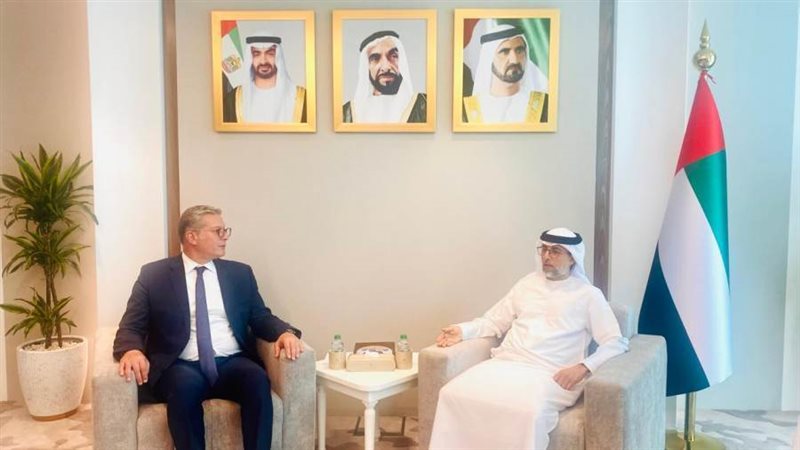 وزير البترول يلتقي