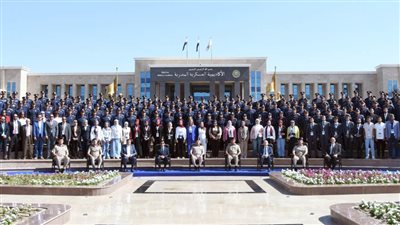 رئيس أركان حرب القوات المسلحة يشهد انطلاق فعاليات المؤتمر العلمي الدولي الخامس للاتصالات