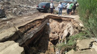 حدوث هبوط أرضي نتيجة انفجار خط مياه في محافظة الدقهلية 