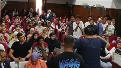 الاتحاد العام لشباب العمال يشكل غرفة عمليات مركزية لمتابعة سير العملية الانتخابية لمجلس الشيوخ 