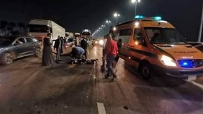 إصابة 5 أشخاص في انقلاب سيارة بالطريق الصحراوى بأسوان