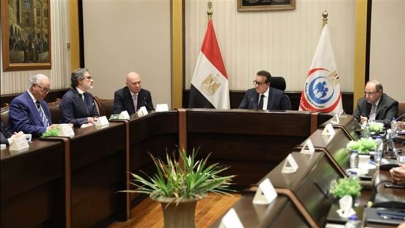 الدكتور خالد عبدالغفار