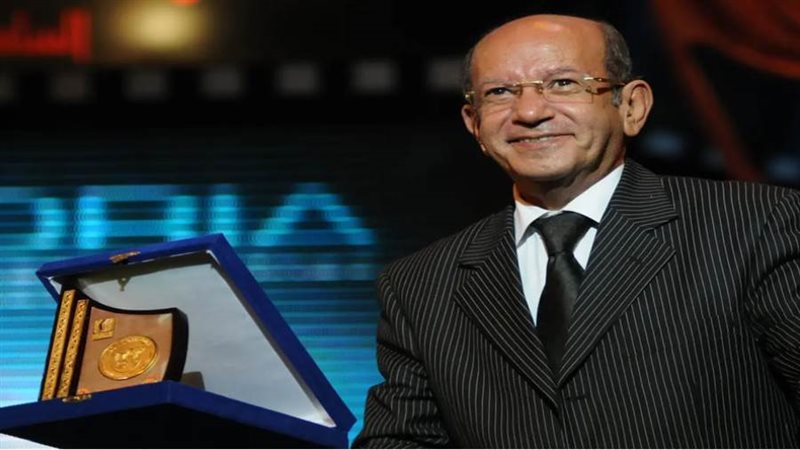 الفنان الكبيرلطفي