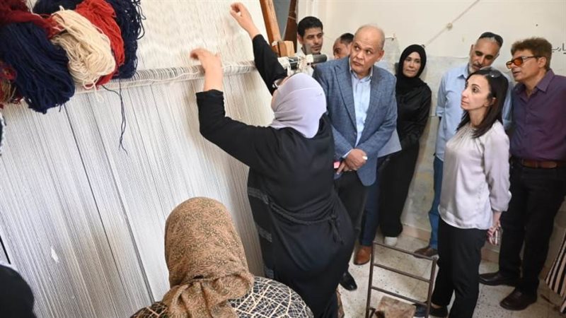 جانب من جولة المحافظ