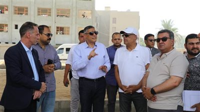 محافظ الجيزة يتفقد أعمال تطوير محيط مستشفى بولاق الدكرور