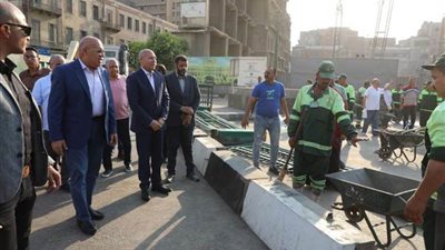 محافظ القاهرة: رفع كفاءة الطريق أمام حديقة الأزبكية 