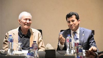 وزير الرياضة يبحث مع رئيس الاتحاد الدولي لليد ترتيبات استضافة مونديال الناشئين بمصر