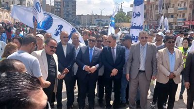 الأحزاب السياسية ومسيرة انتخابية وسط الإسماعيلية 