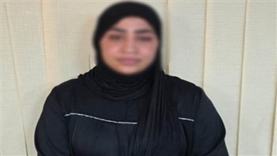 ضبط صانعة محتوى لنشرها مقاطع فيديو تتضمن ألفاظا خادشة للحياء