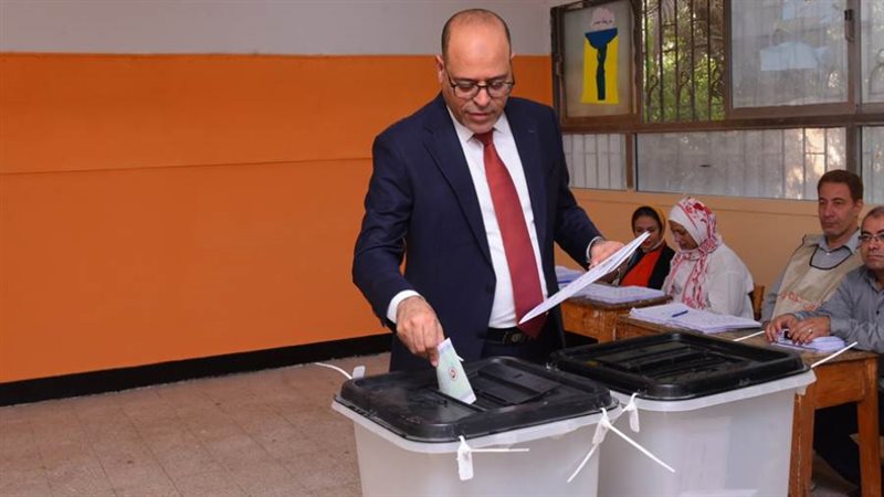 وزير العمل محمد جبران