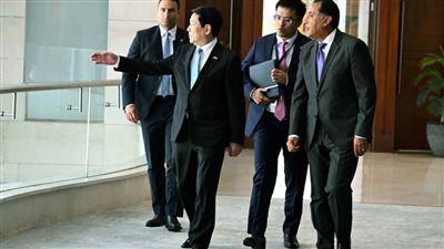 رئيس الوزراء يستقبل رئيس جمهورية فيتنام 