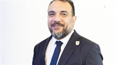 نائب رئيس اتحاد السلة المصري يدلي بصوته في انتخابات الشيوخ