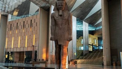 وزير السياحة يتابع الاستعدادات النهائية لافتتاح المتحف المصري الكبير 