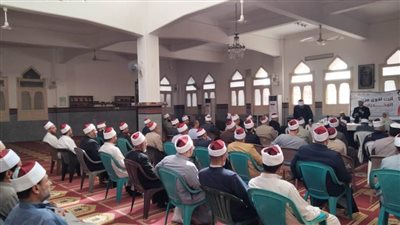 أوقاف القاهرة تنظم لقاءات توعوية عن مخاطر الانحراف السلوكي 