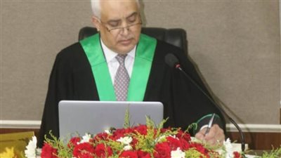 جامعة القاهرة تمنح الدكتوراه في استخدام القوة السيبرانية كأداة سياسية في الحرب الروسية الأوكرانية