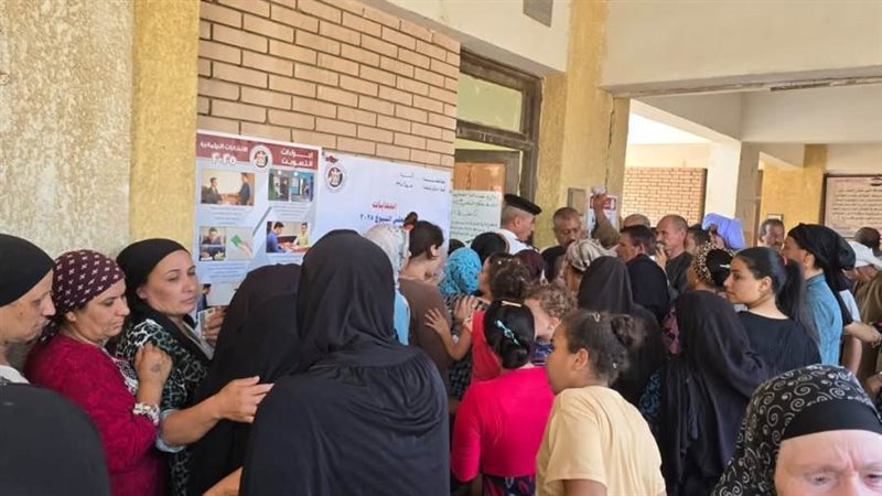 إقبال كبير من المواطنين