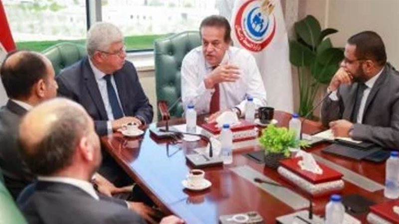 وزيرا الصحة والتعليم