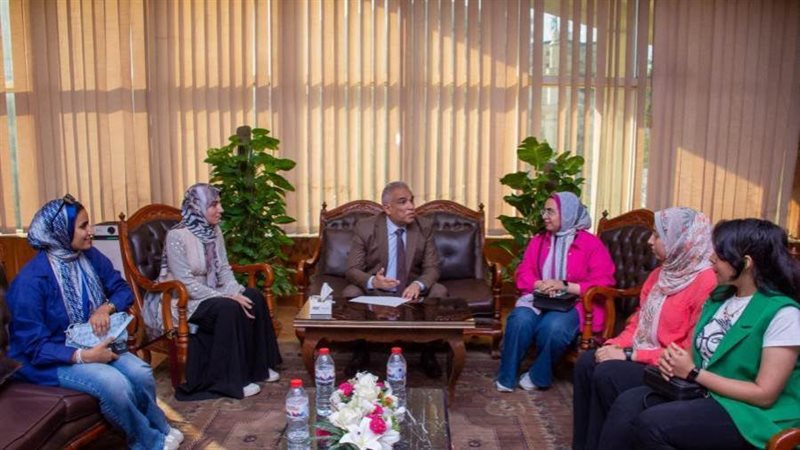 رئيس جامعة طنطا خلال