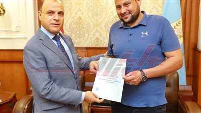 بالأرقام..  تسليم 1415 عقد تقنين أراضي أملاك دولة للمستفيدين بكفر الشيخ