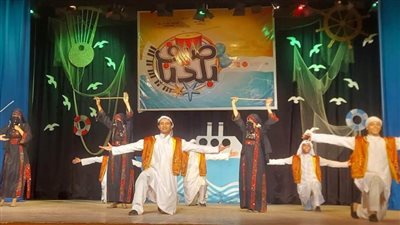 فرقة كفر الشيخ تقدم عروضها التراثية في مهرجان 