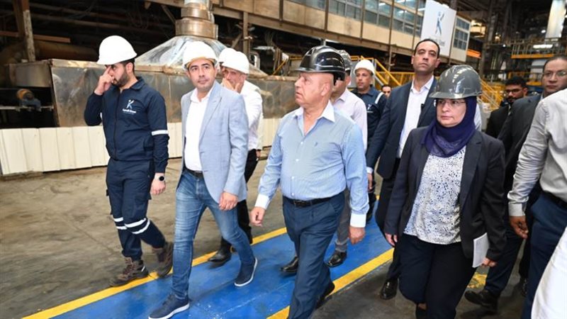 وزير الصناعة والنقل