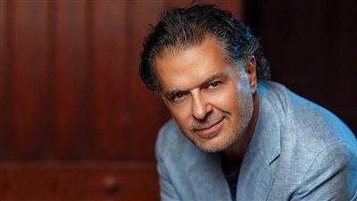 لقاء مصارحة بين راغب علامة ومصطفى كامل.. ماذا حدث؟