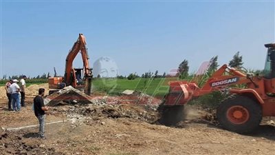 التصدي بكل قوة للتعديات على الأراضي الزراعية وأملاك الدولة بكفر الشيخ