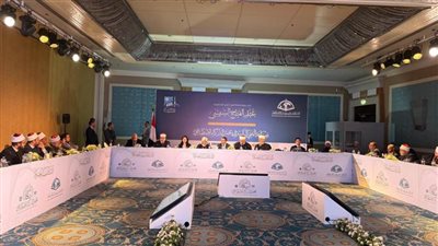 عقول الإفتاء تتحدى عقول الآلة.. خارطة طريق لتعزيز التفكير النقدي والوعي الرقمي للمفتين الشباب