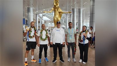 بعثة الكونغ فو تصل القاهرة بعد حصد الذهب والبرونز في دورة الألعاب العالمية بالصين