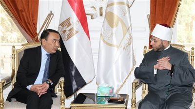 وزير الأوقاف يبحث مع سفير كازاخستان التعاون المشترك 