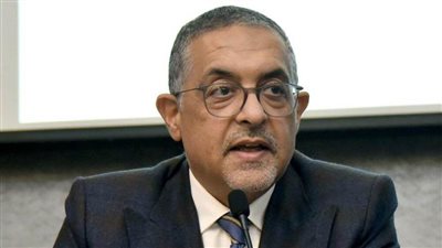 حسام هيبة: الهيئة تستهدف بدء العمل في المناطق الحرة العامة الجديدة