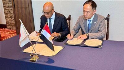 بروتوكول تعاون لتدريب معلمي الرياضيات على استخدام تطبيقات الآلة الحاسبة