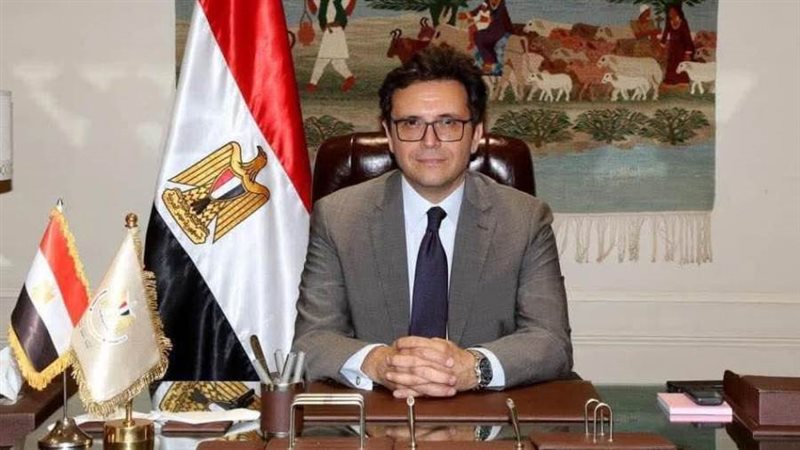 الدكتور احمد هنو