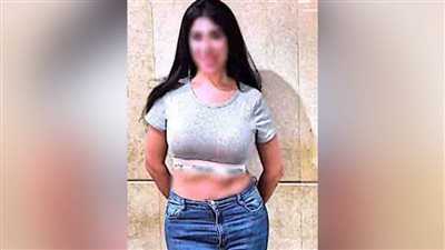  ضبط راقصة لنشرها مقاطع فيديو خادشة للحياء ومنافية للآداب العامة 