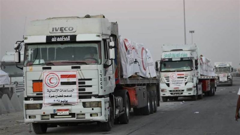 مساعدات إنسانية إلى