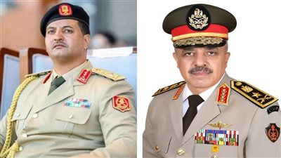  رئيس أركان حرب القوات المسلحة يهنئ الفريق أول خالد حفتر بتوليه رئاسة أركان الجيش الليبي
