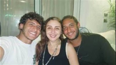 أبناء أنغام يطمئنون الجمهور بأول ظهور لها بعد عودتها من ألمانيا