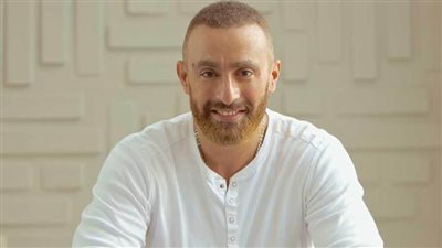 أحمد السقا يواصل تصوير 