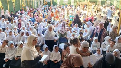 أوقاف المنيا: تكريم 500 طالب وطالبة من حفظة القرآن احتفالا بالمولد الشريف بمطاي (صور)