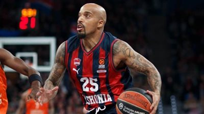 الأهلي يقترب من ضم الأمريكي جوردون ثيودور لفريق السلة