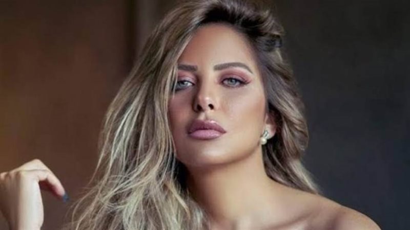 النجمة ريم مصطفى