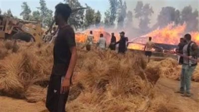 بالصور.. حريق شونة كتان في 