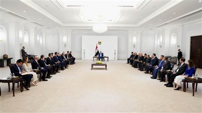 رئيس الوزراء العراقي: حريصون على التواصل مع الشركات التركية في ضوء العلاقة المتميزة