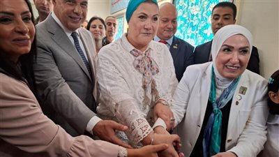  وزيرة التضامن ومحافظ الإسكندرية يفتتحان فرع المجلس القومي للطفولة والأمومة بالمحافظة