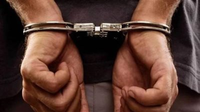 ضبط صانع محتوى نشر مقاطع فيديو خادشة للحياء